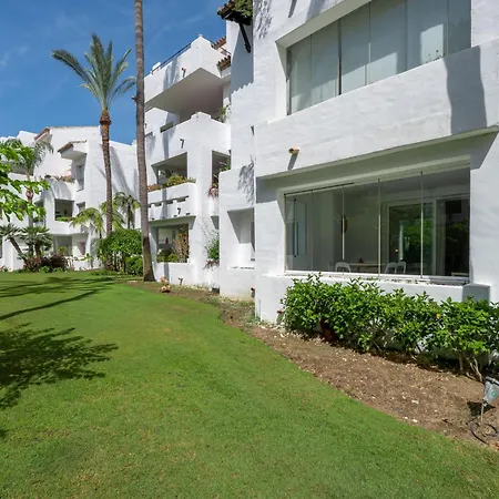 Costalita Beachside Two Bedroom * Estepona