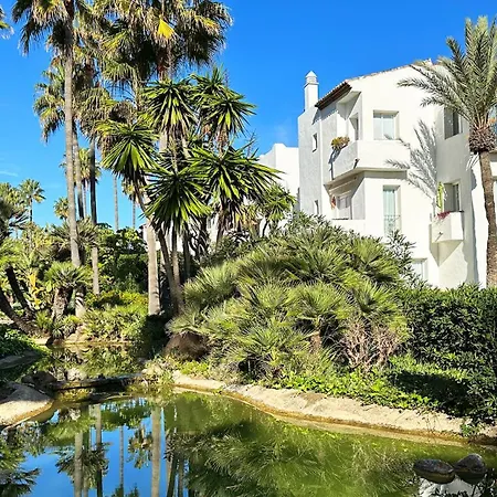 Costalita Beachside Two Bedroom * Эстепона